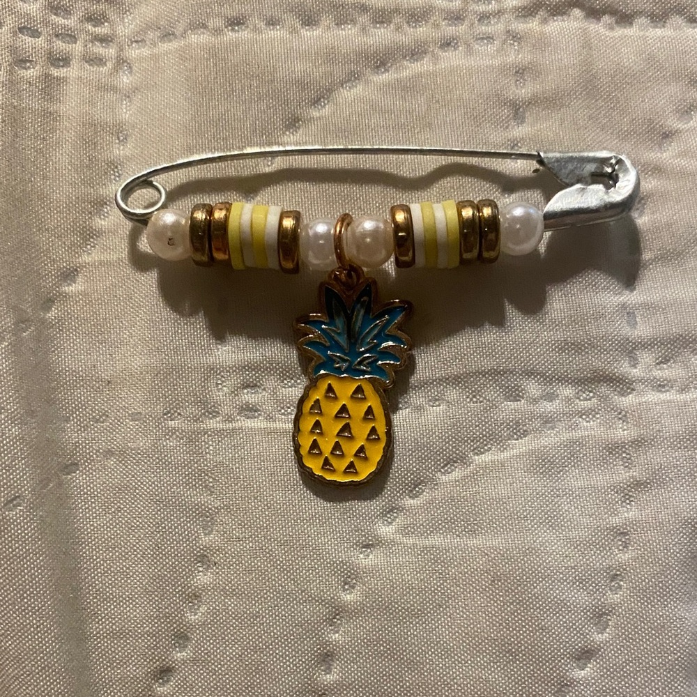 Kids Pineapple Charm Safety Pin with Beads